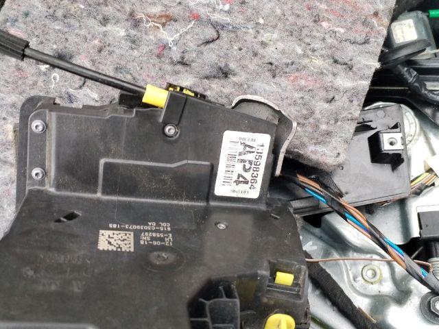 bontott OPEL ASTRA K Bal hátsó Ajtózár