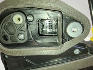 bontott OPEL ASTRA K Bal hátsó Ajtózár