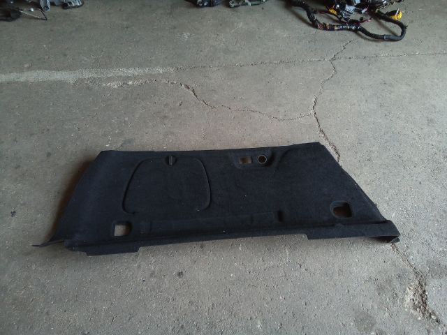 bontott OPEL ASTRA K Bal hátsó Csomagtér Burkolat (Műanyag)