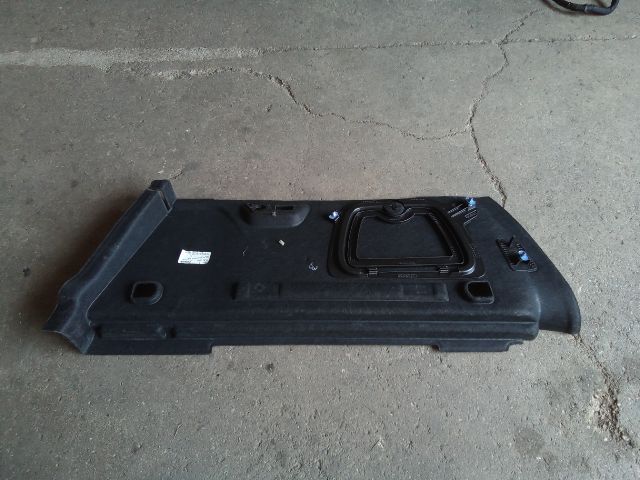 bontott OPEL ASTRA K Bal hátsó Csomagtér Burkolat (Műanyag)