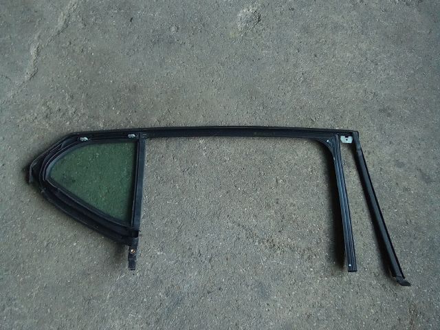 bontott OPEL ASTRA K Bal hátsó Fixüveg (Ajtóban)