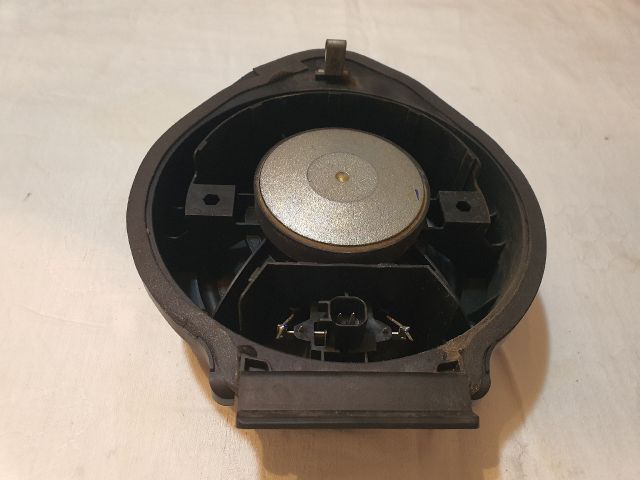 bontott OPEL ASTRA K Bal hátsó Hangszóró