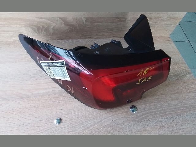 bontott OPEL ASTRA K Bal Hátsó Lámpa