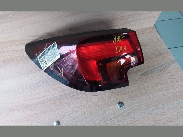 bontott OPEL ASTRA K Bal Hátsó Lámpa