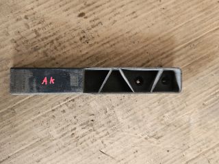 bontott OPEL ASTRA K Bal hátsó Lökhárító Tartó (Műanyag)