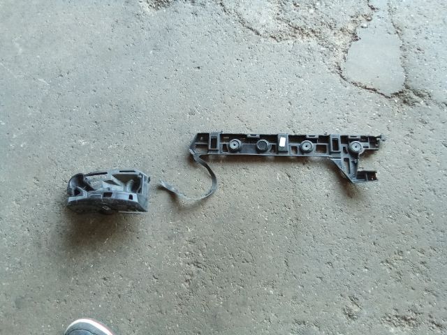 bontott OPEL ASTRA K Bal hátsó Oldal Lökhárító Tartó (Műanyag)