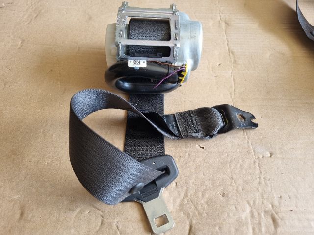 bontott OPEL ASTRA K Bal hátsó Övfeszítő