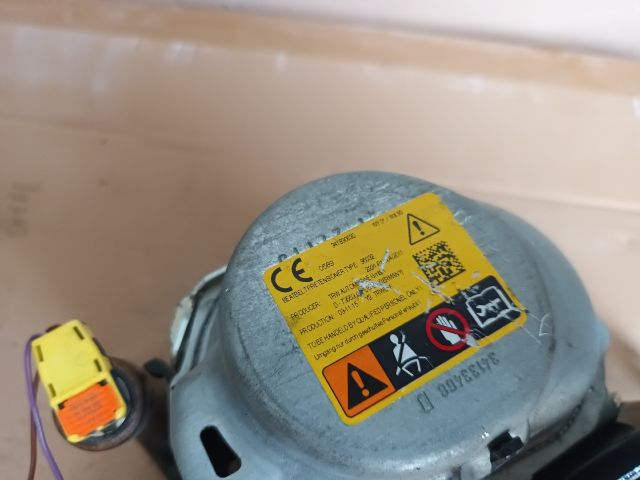 bontott OPEL ASTRA K Bal hátsó Övfeszítő