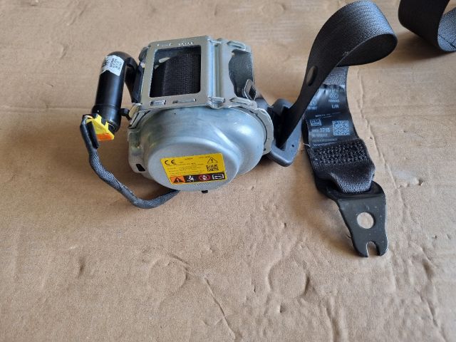 bontott OPEL ASTRA K Bal hátsó Övfeszítő