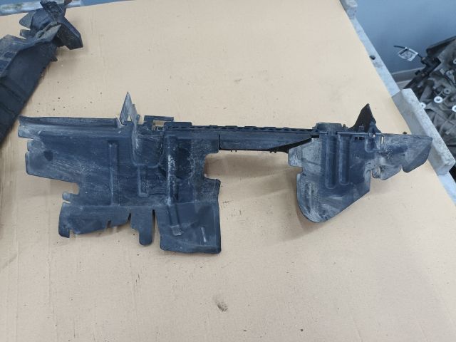 bontott OPEL ASTRA K Bal Hűtő Légterelő