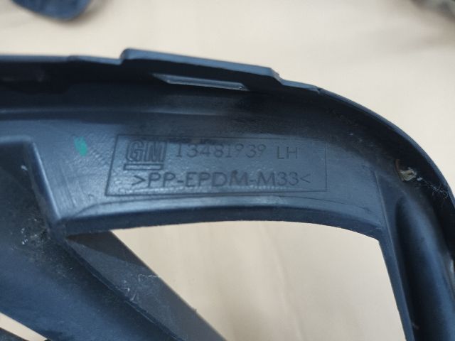 bontott OPEL ASTRA K Bal Ködlámpa Rács