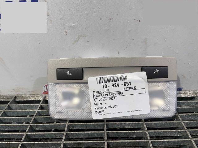 bontott OPEL ASTRA K Beltér Világítás Első