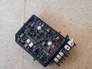 bontott OPEL ASTRA K Biztosítéktábla Csomagtér