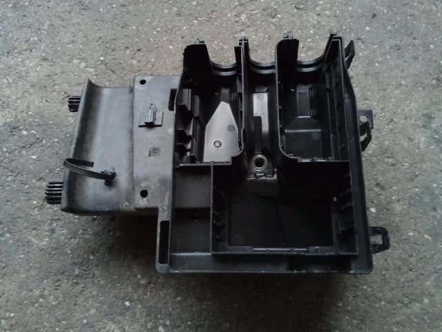 bontott OPEL ASTRA K Biztosítéktábla Doboz