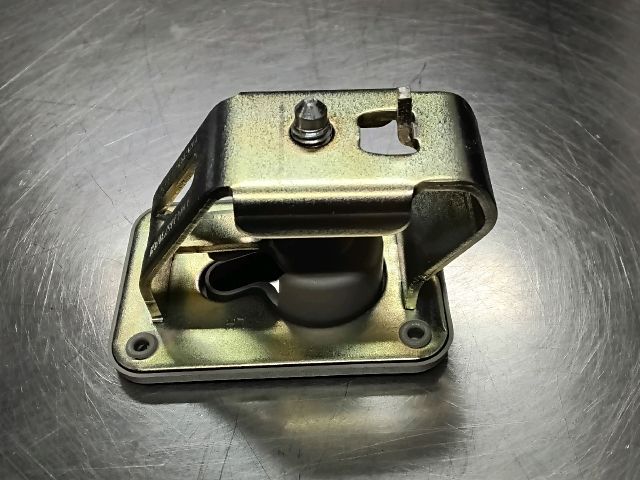 bontott OPEL ASTRA K Csomagrögzítő