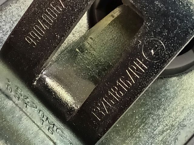 bontott OPEL ASTRA K Csomagrögzítő