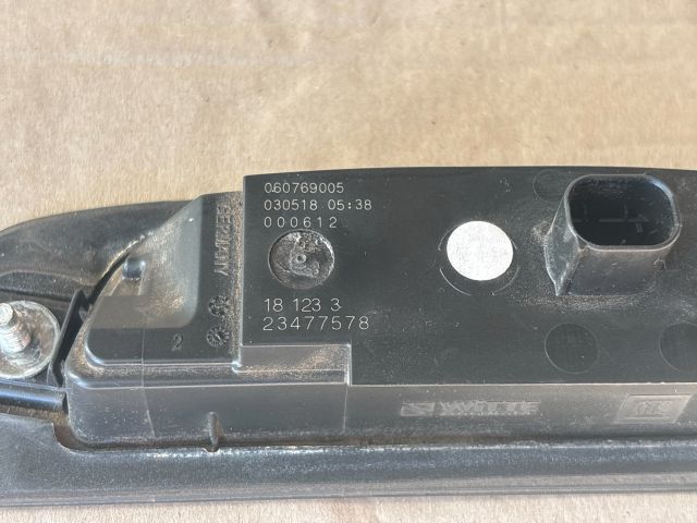 bontott OPEL ASTRA K Csomagtér Nyitó Kar / Gomb