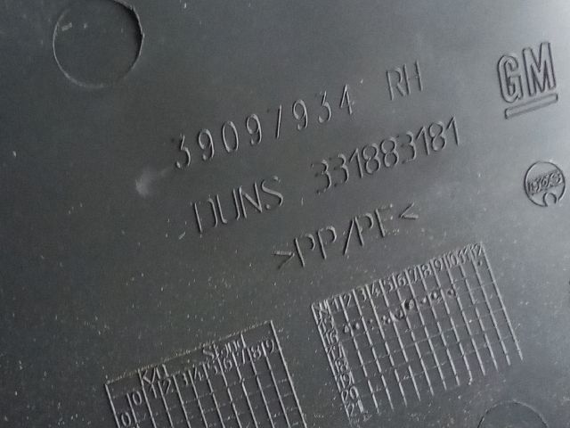 bontott OPEL ASTRA K Csomagtérajtó Burkolat Felső