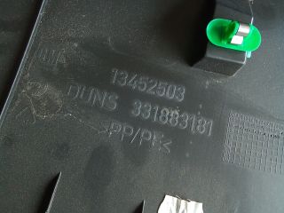 bontott OPEL ASTRA K Csomagtérajtó Burkolat Felső