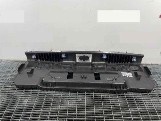 bontott OPEL ASTRA K Csomagtérajtó Díszléc