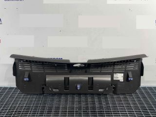 bontott OPEL ASTRA K Csomagtérajtó Díszléc