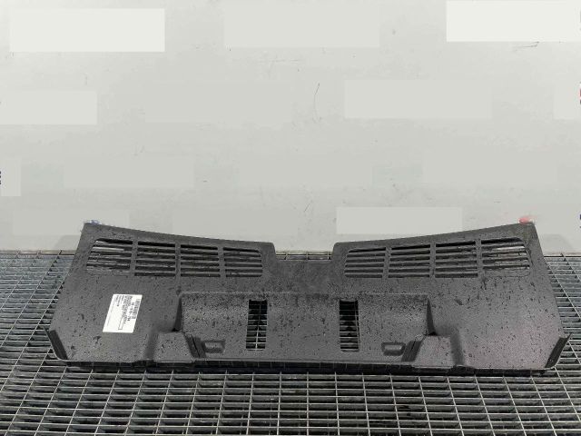 bontott OPEL ASTRA K Csomagtérajtó Díszléc