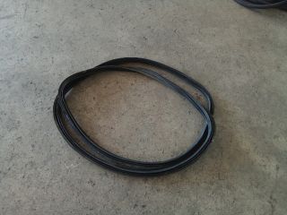 bontott OPEL ASTRA K Csomagtérajtó Gumikéder