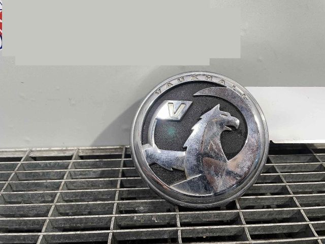 bontott OPEL ASTRA K Csomagtérajtó Kilincs