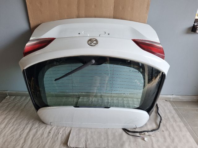 bontott OPEL ASTRA K Csomagtérajtó (Részeivel)