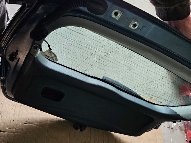 bontott OPEL ASTRA K Csomagtérajtó (Részeivel)