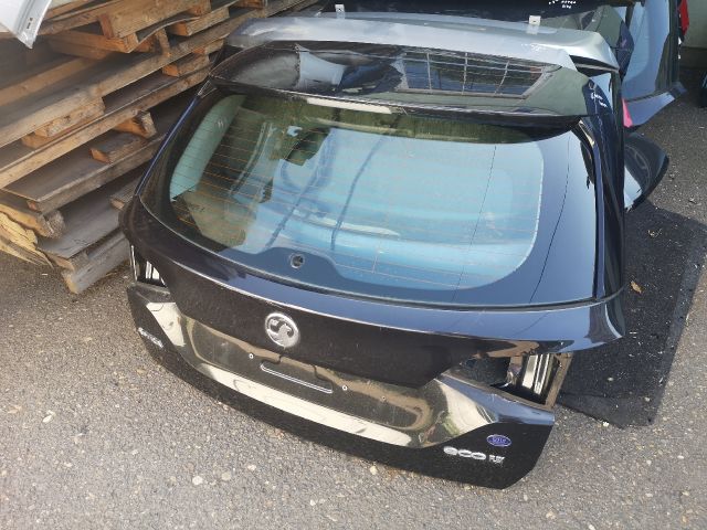 bontott OPEL ASTRA K Csomagtérajtó (Üres lemez)