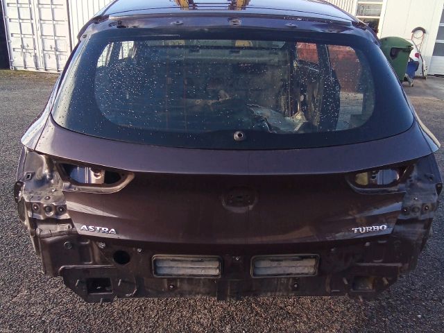 bontott OPEL ASTRA K Csomagtérajtó (Üres lemez)