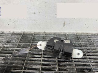 bontott OPEL ASTRA K Csomagtérajtó Ütköző