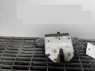 bontott OPEL ASTRA K Csomagtérajtó Ütköző