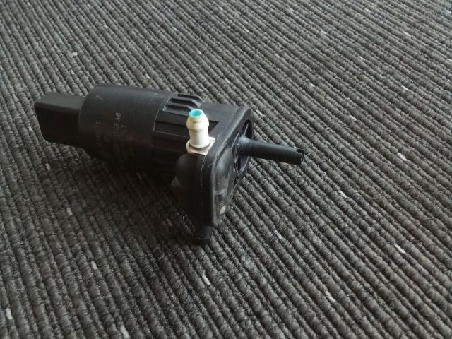 bontott OPEL ASTRA K Első Ablakmosó Szivattyú