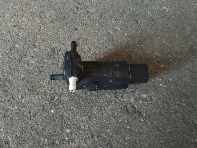 bontott OPEL ASTRA K Első Ablakmosó Szivattyú