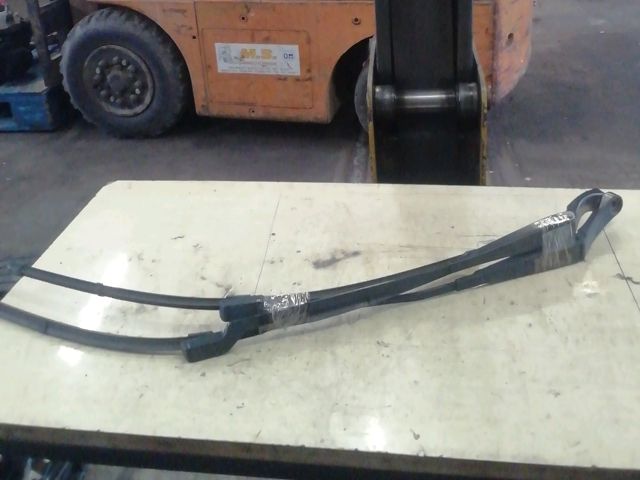 bontott OPEL ASTRA K Első Ablaktörlő Kar