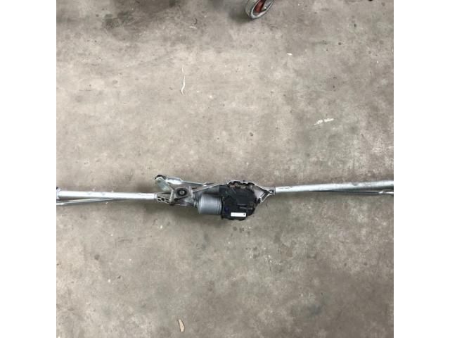 bontott OPEL ASTRA K Első Ablaktörlő Szerkezet Motorral