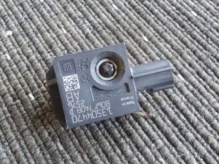 bontott OPEL ASTRA K Első Középső Ütközés Érzékelő (Homlokfalon)