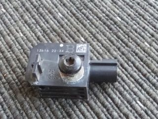 bontott OPEL ASTRA K Első Középső Ütközés Érzékelő (Homlokfalon)