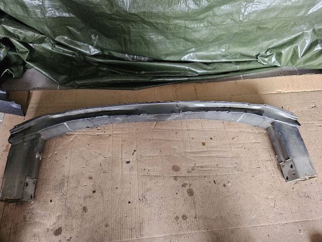 bontott OPEL ASTRA K Első Lökhárító Merevítő (Fém)