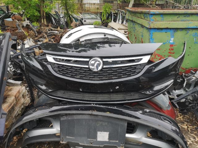 bontott OPEL ASTRA K Első Lökhárító (Részeivel)