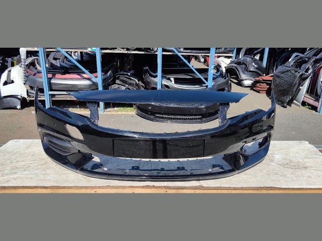 bontott OPEL ASTRA K Első Lökhárító (Üresen)