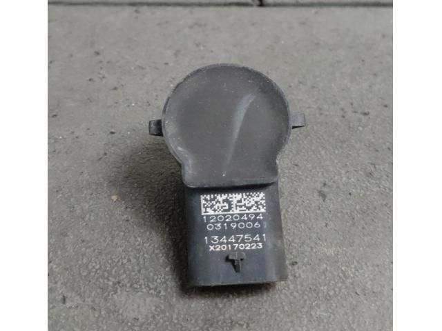 bontott OPEL ASTRA K Első Tolatóradar Fej