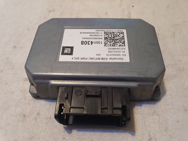 bontott OPEL ASTRA K Feszültségszabályzó