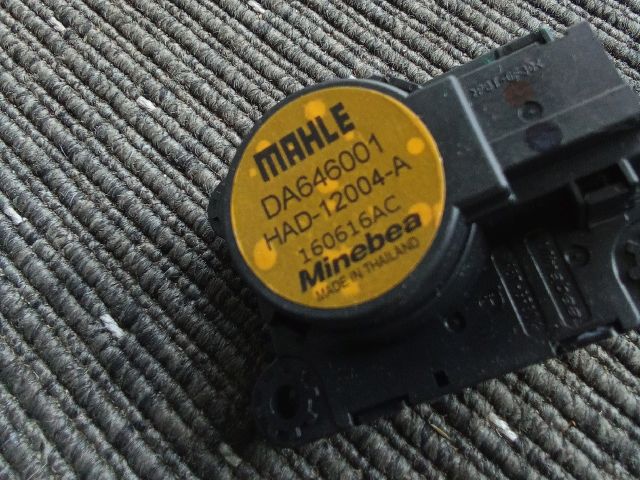 bontott OPEL ASTRA K Fűtés Állító Motor