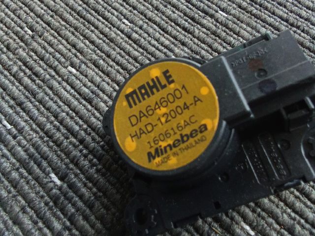 bontott OPEL ASTRA K Fűtés Állító Motor