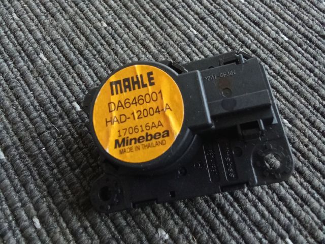 bontott OPEL ASTRA K Fűtés Állító Motor