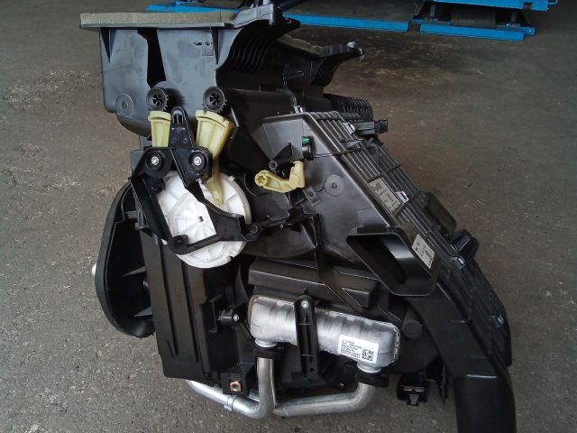 bontott OPEL ASTRA K Fűtés Box