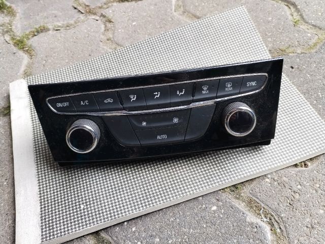bontott OPEL ASTRA K Fűtéskapcsoló (digit klímás)